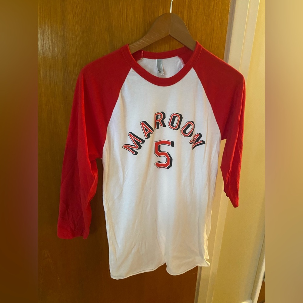 Maroon 5 Baseball Style Raglan 3/4 Sleeve Shirt